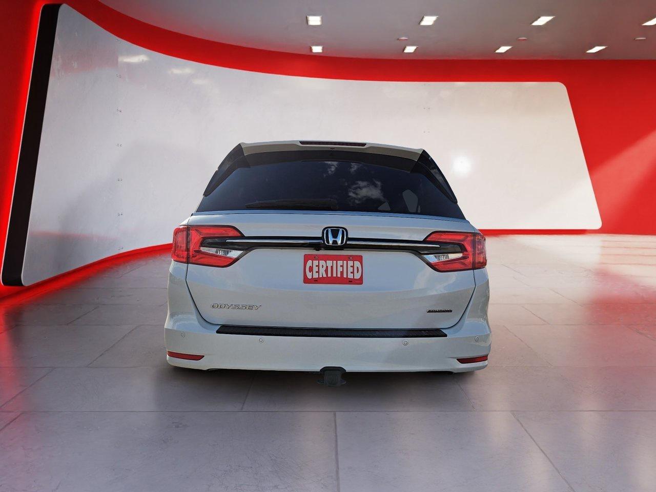 2024 Honda Odyssey Touring Photo