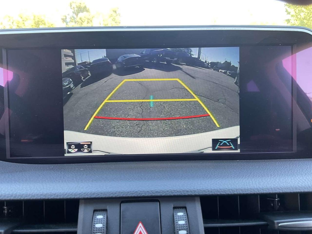 2020 Lexus ES 300 Premium - LEATHER! NAV! BACK-UP CAM! BSM! SAFETY SENSE! Photo