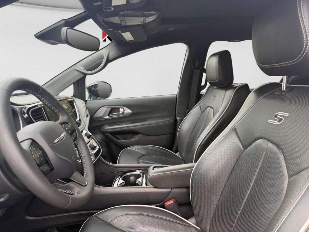 2025 Chrysler Pacifica Limited   Service Loaner Vehicle Photo