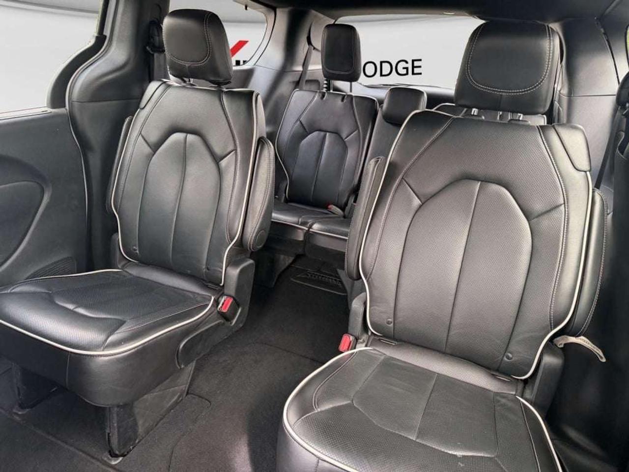 2025 Chrysler Pacifica Limited   Service Loaner Vehicle Photo