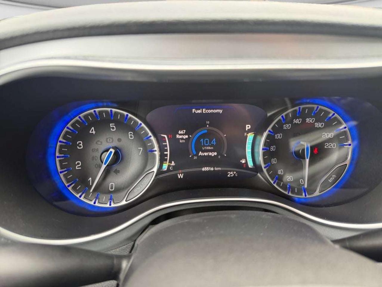 2025 Chrysler Pacifica Limited   Service Loaner Vehicle Photo