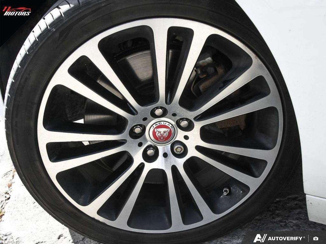 2017 Jaguar XF 4dr Sdn 35t Prestige   NO ACCIDENTS   ONE OWNER Photo