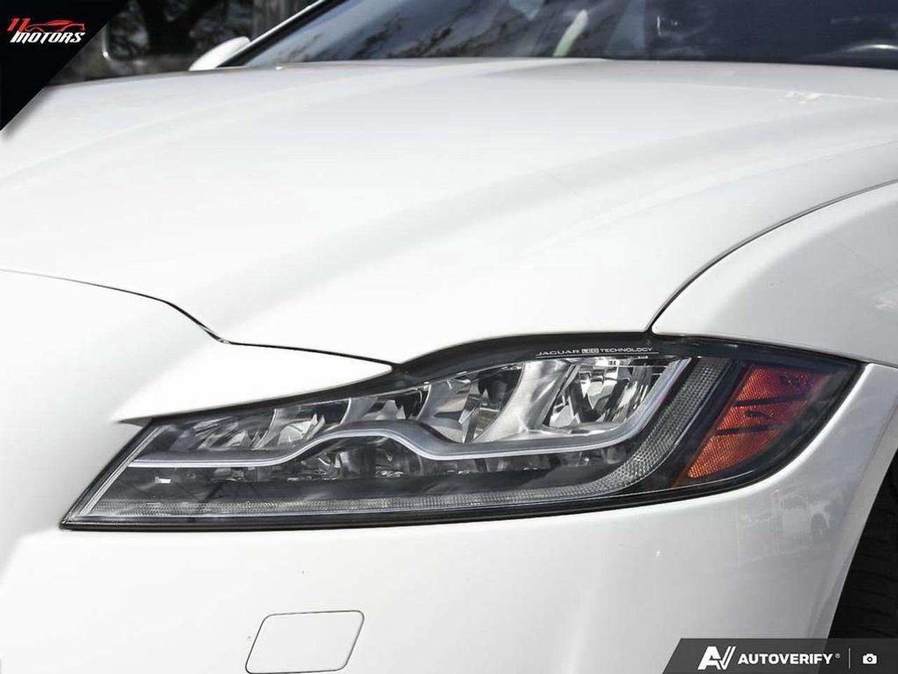 2017 Jaguar XF 4dr Sdn 35t Prestige   NO ACCIDENTS   ONE OWNER Photo