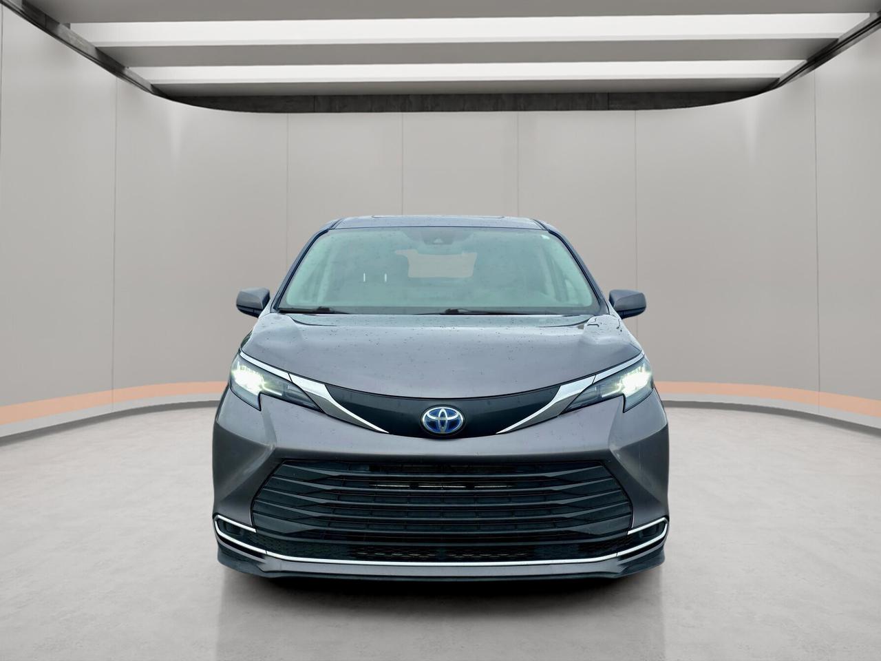 2021 Toyota Sienna XLE TI 7 places Photo