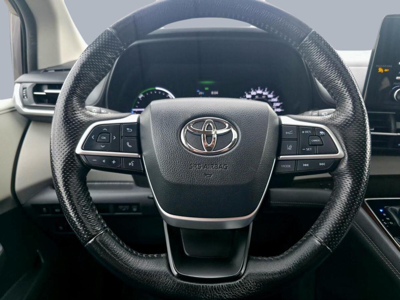 2021 Toyota Sienna XLE TI 7 places Photo