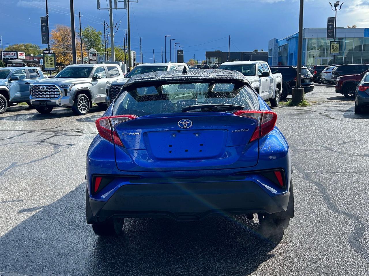 2021 Toyota C-HR Limited   ONE OWNER Photo3