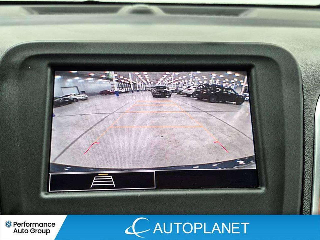 2024 Chevrolet Equinox LT AWD, Turbo, Back Up Cam, Apple CarPlay! Photo