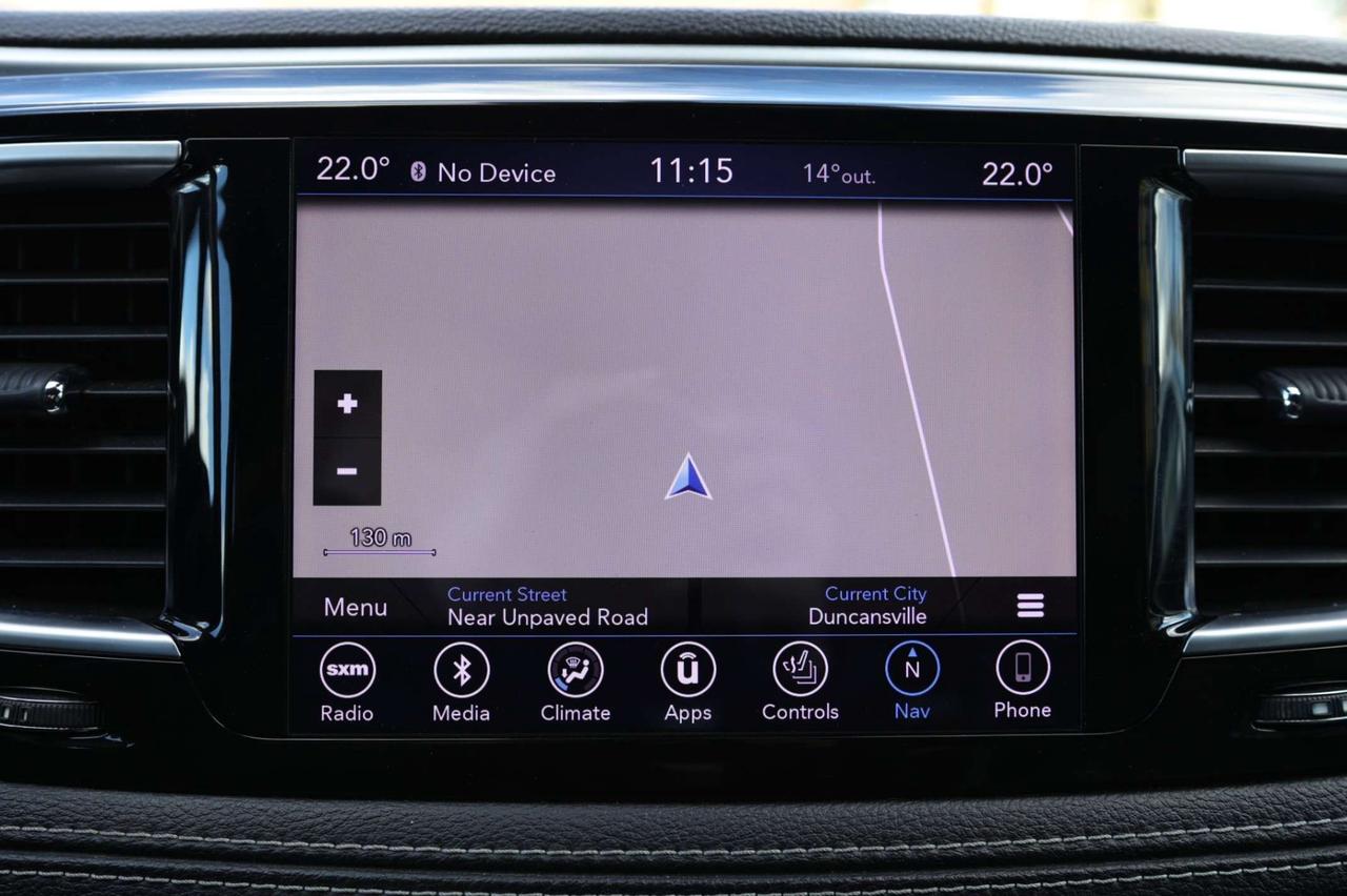 2018 Chrysler Pacifica LIMITED-7PASS-DVD-R STARTER/NAV/360CAM/ADAPT CRUISE/BLIS/FCW/LDW/LEATHER/H & V SEATS/KEYLESS/CARPLAY/PANOROOF Photo