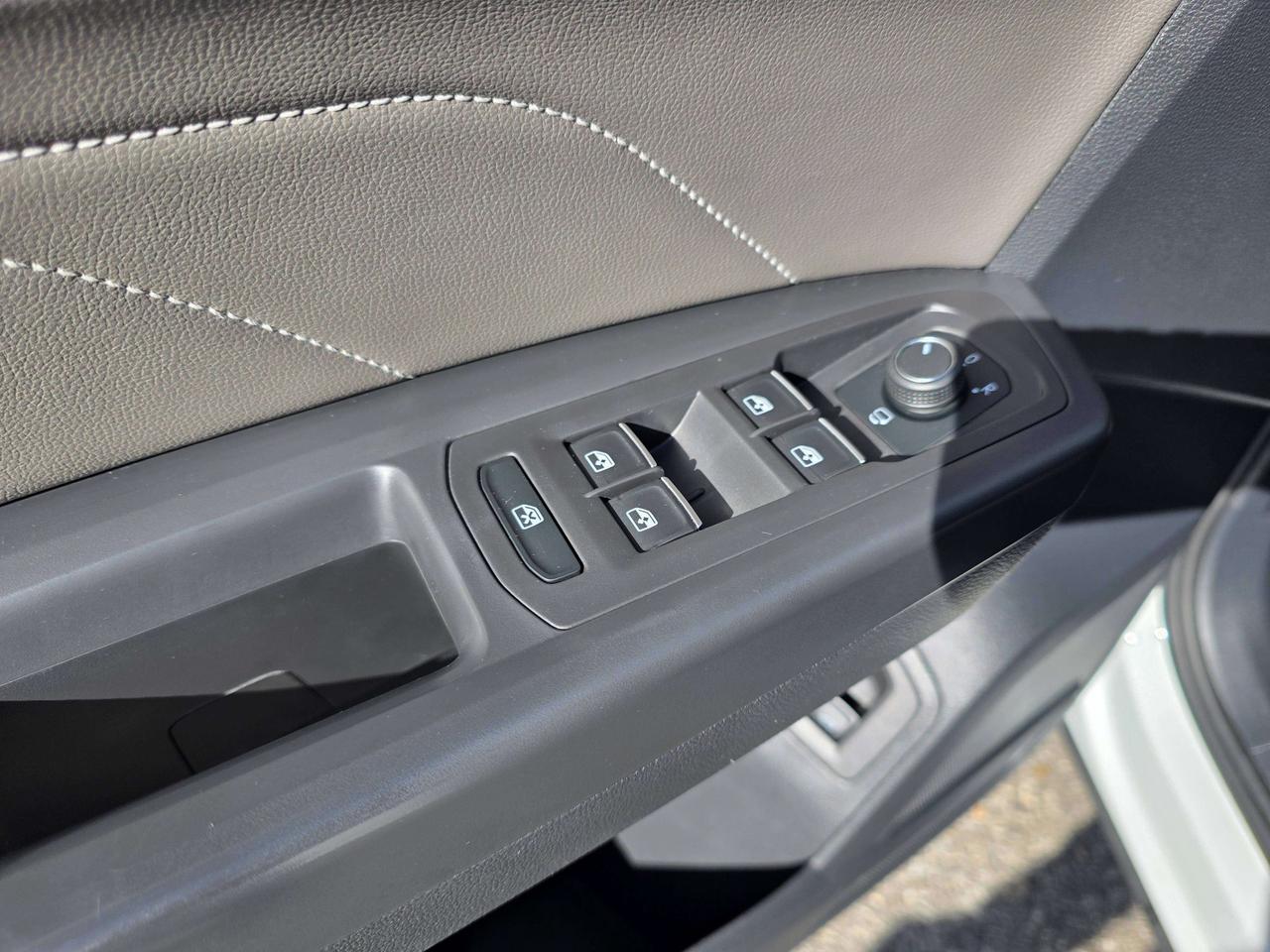 2023 Volkswagen Atlas EXECLINE Photo