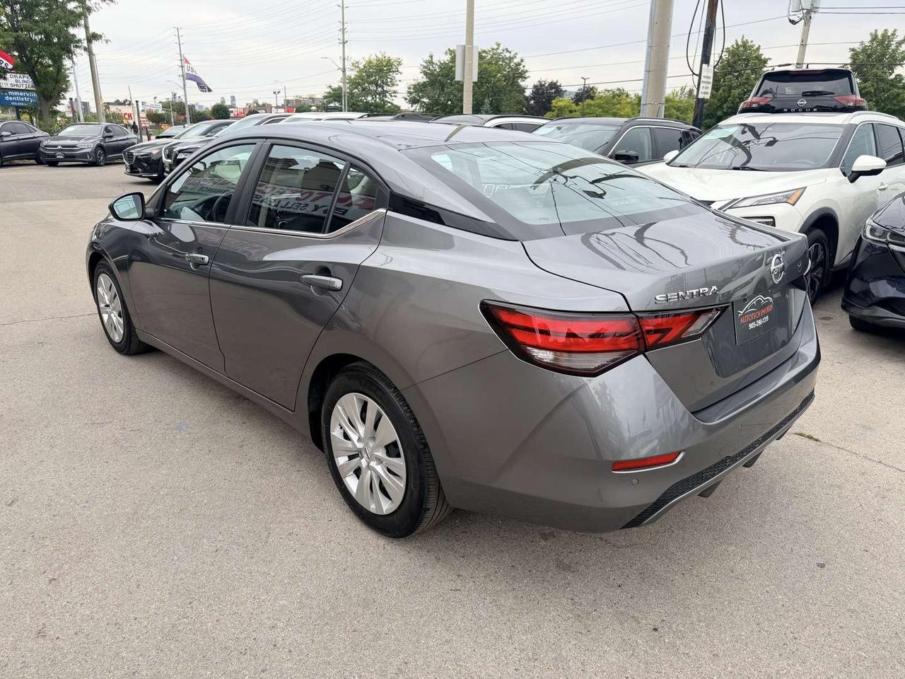 2023 Nissan Sentra S Plus   Blind Spot   Htd Seats   Carplay Photo5