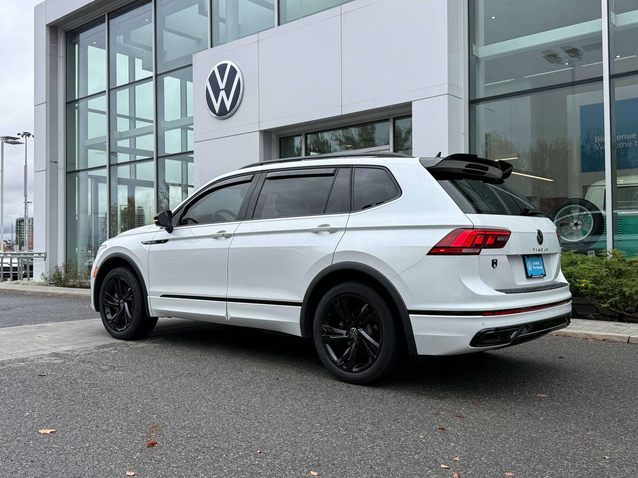 2024 Volkswagen Tiguan COMFORTLINE Photo1