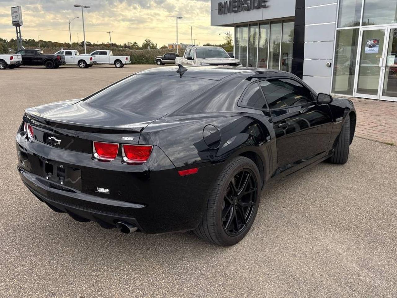 2010 Chevrolet Camaro 2SS 2DR COUPE Photo