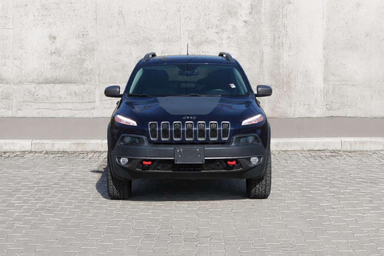 2016 Jeep Cherokee Trailhawk 4x4  Gps SiriusXM Moonroof ReverseCamera Photo5