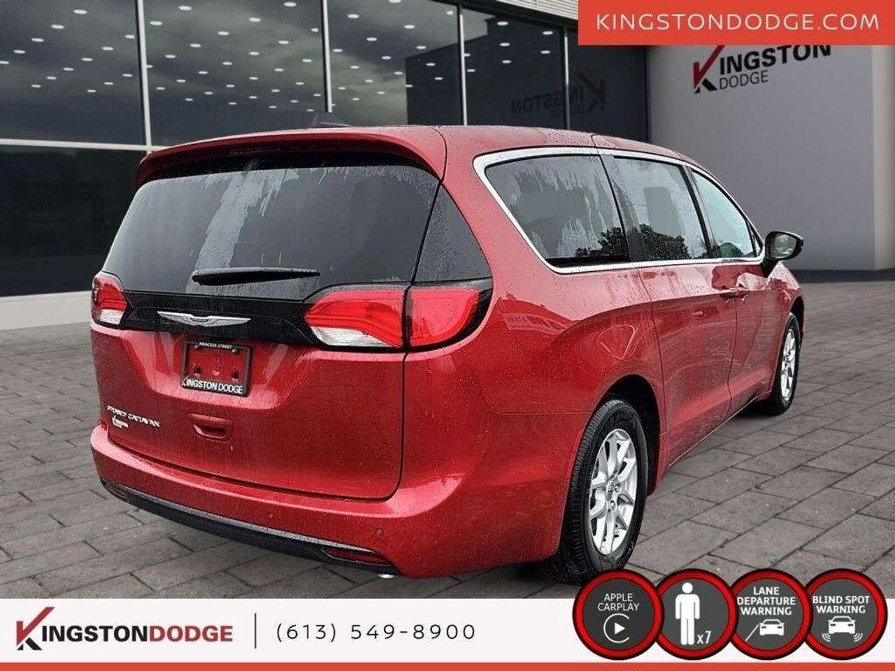 2025 Chrysler Grand Caravan SXT   Service Loaner Photo