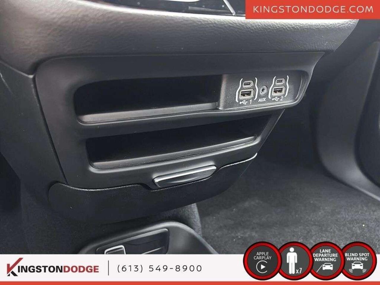 2025 Chrysler Grand Caravan SXT   Service Loaner Photo