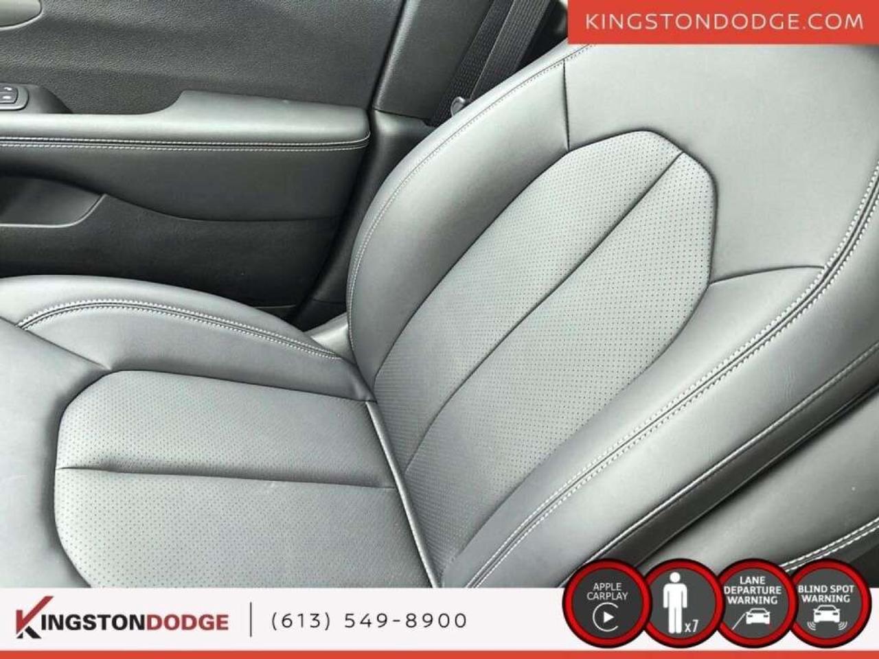2025 Chrysler Grand Caravan SXT   Service Loaner Photo