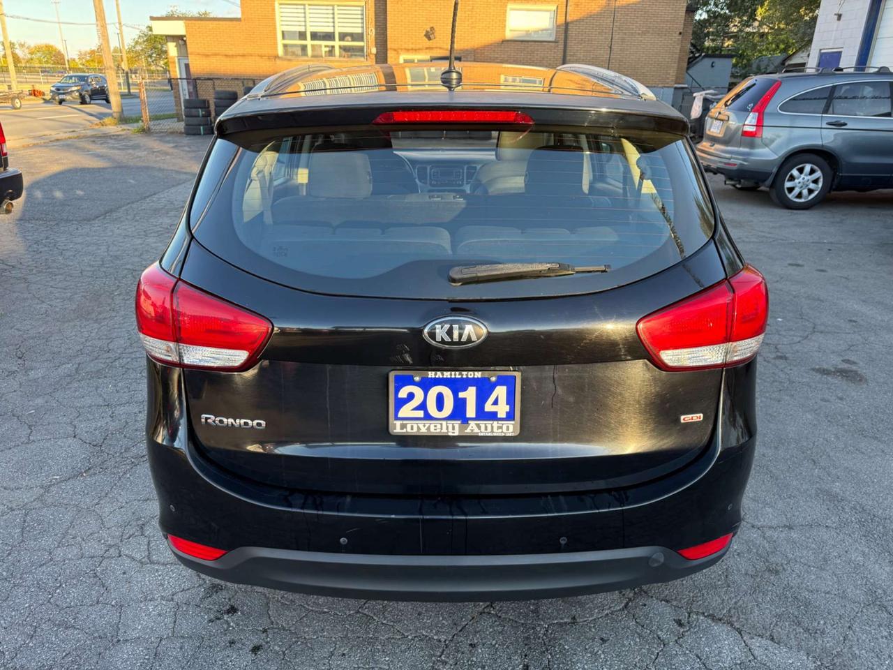 2014 Kia Rondo LX *CERTIFIED* Photo