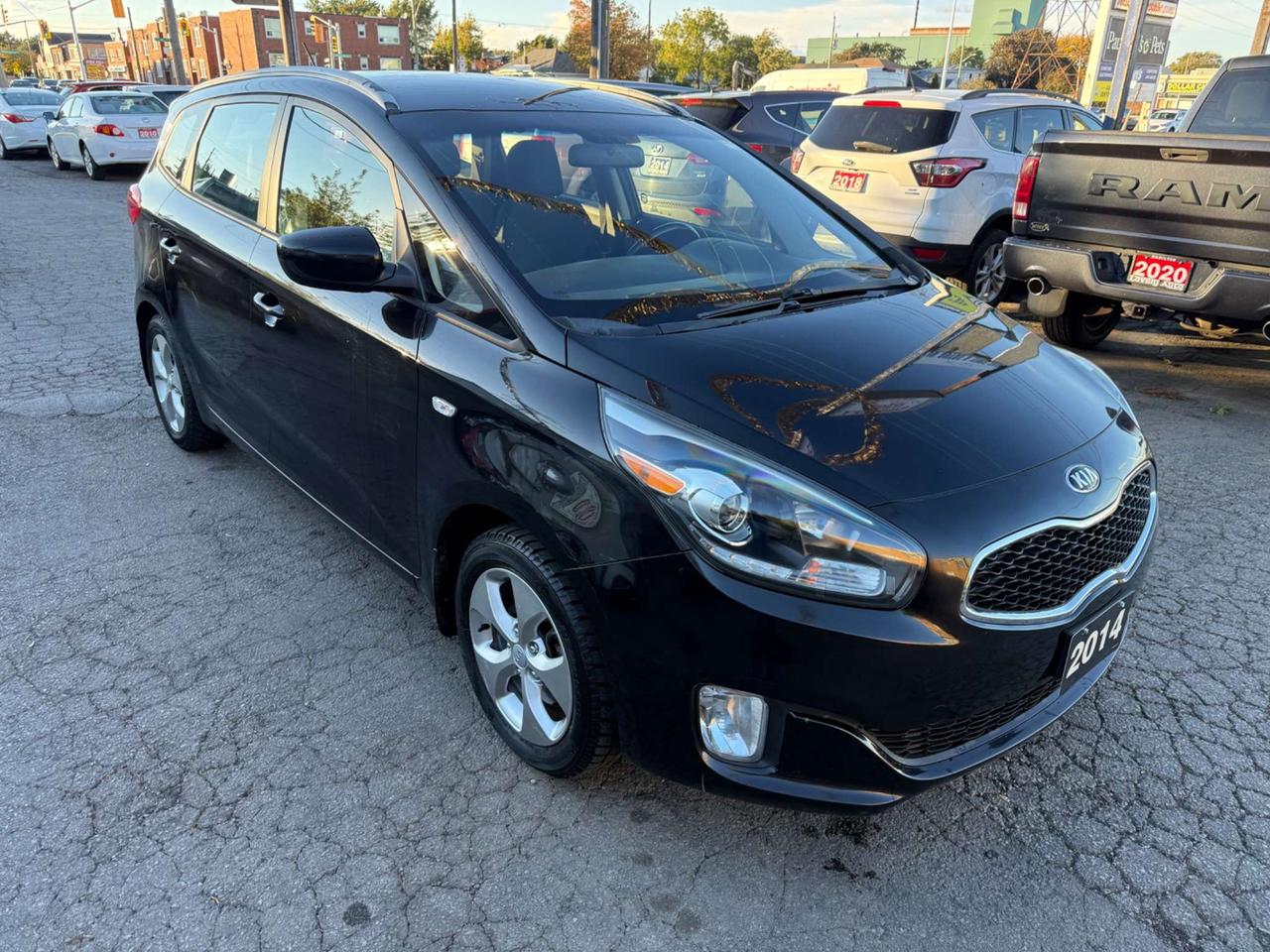 2014 Kia Rondo LX *CERTIFIED* Photo