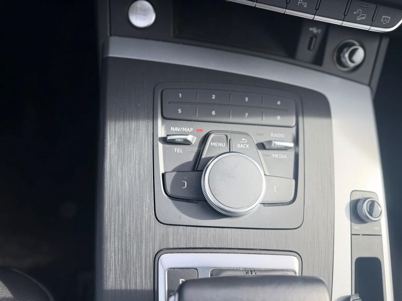 2019 Audi Q5 Komfort Photo
