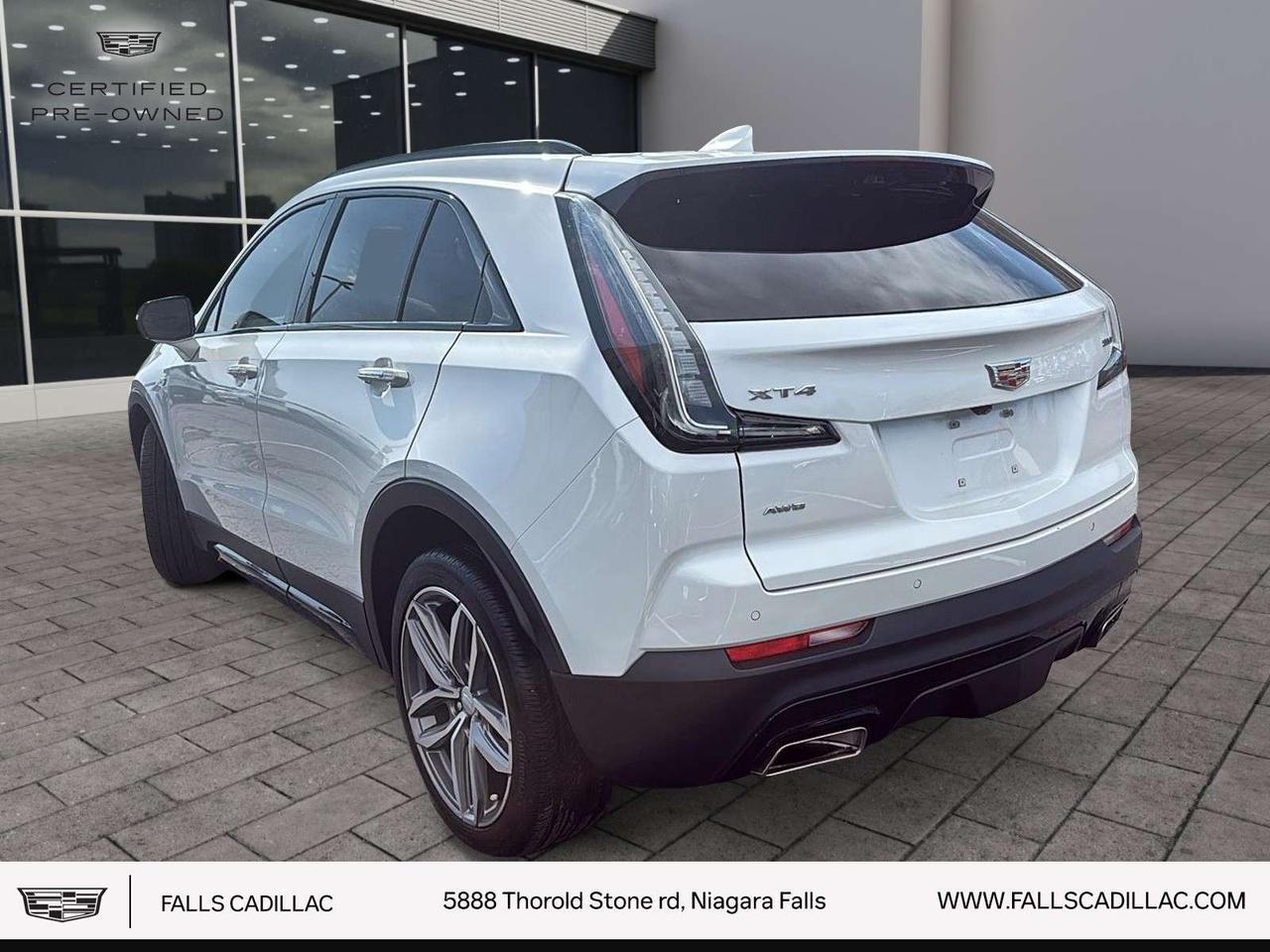 2023 Cadillac XT4 Sport SPORT,AWD,SUNROOF,NAV,LEATHER Photo