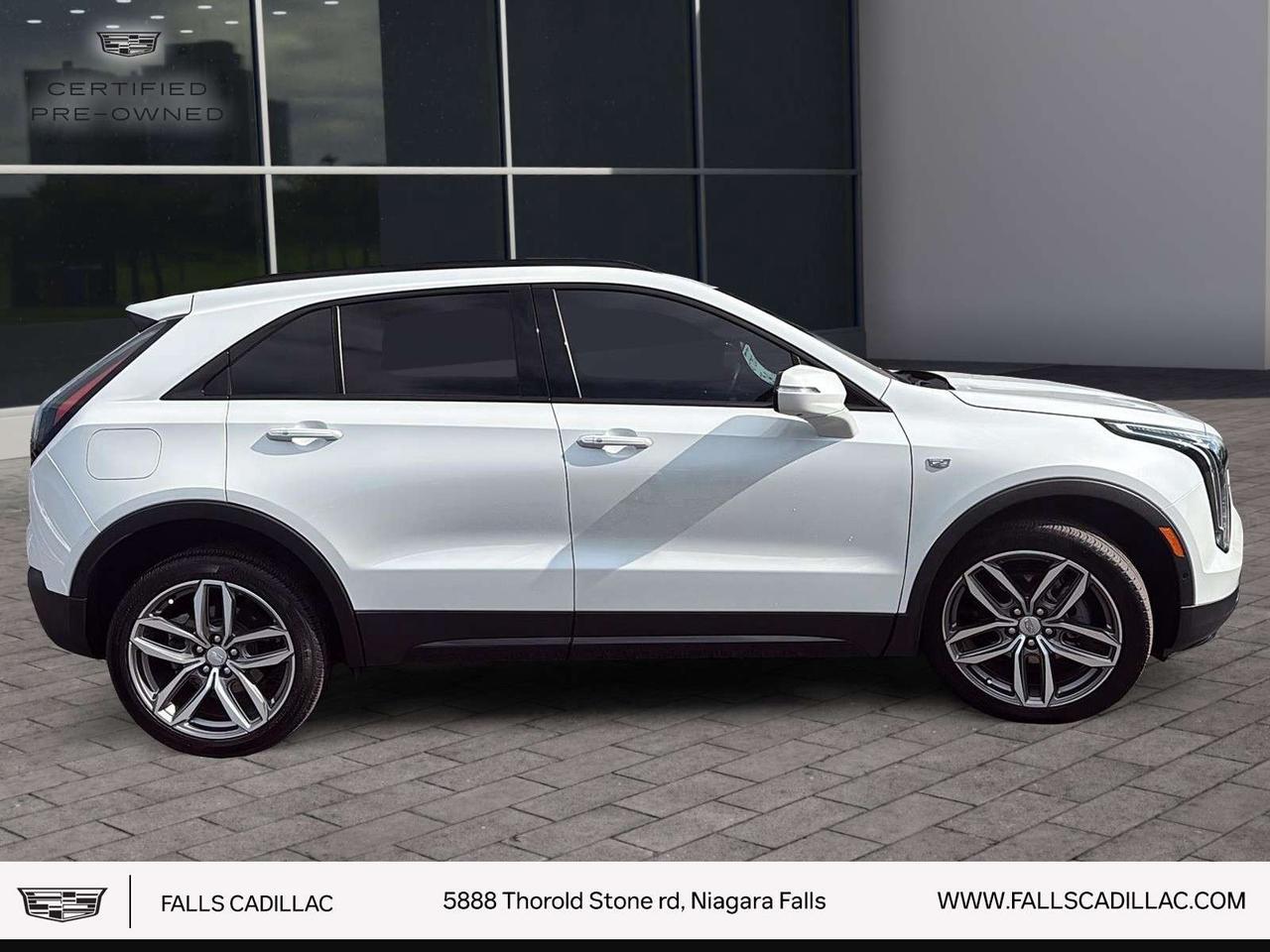 2023 Cadillac XT4 Sport SPORT,AWD,SUNROOF,NAV,LEATHER Photo