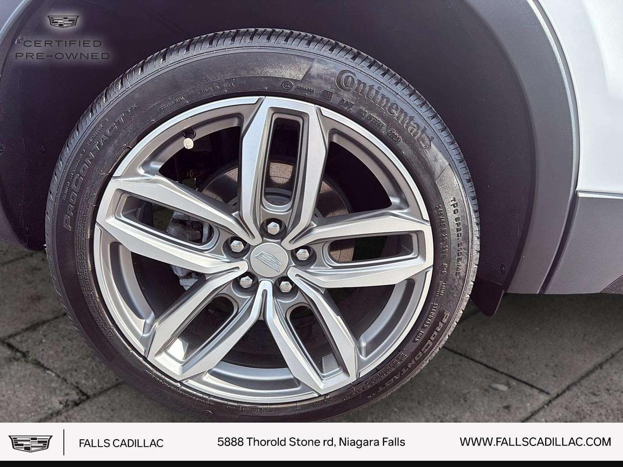 2023 Cadillac XT4 Sport SPORT,AWD,SUNROOF,NAV,LEATHER Photo