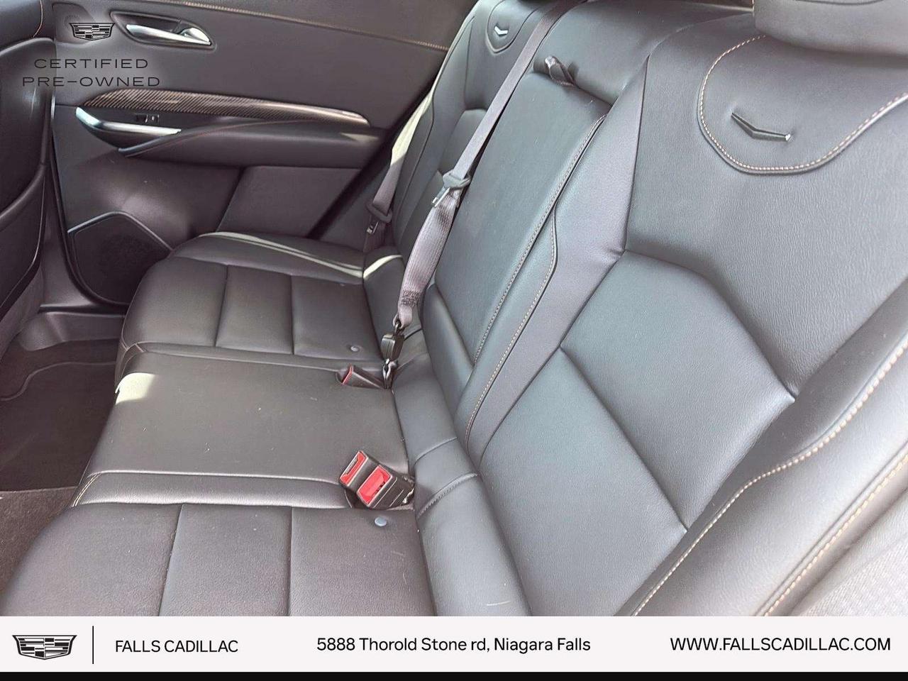 2023 Cadillac XT4 Sport SPORT,AWD,SUNROOF,NAV,LEATHER Photo