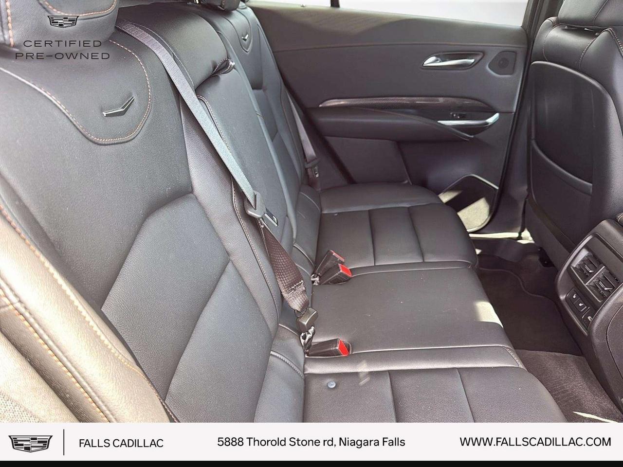 2023 Cadillac XT4 Sport SPORT,AWD,SUNROOF,NAV,LEATHER Photo
