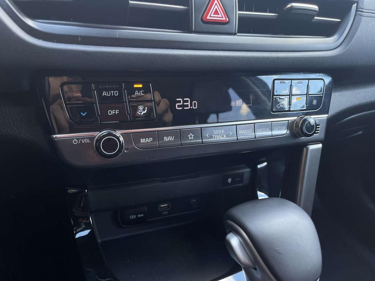 2024 Kia Seltos EX Premium AWD   Leather   Sunroof   Navi Photo