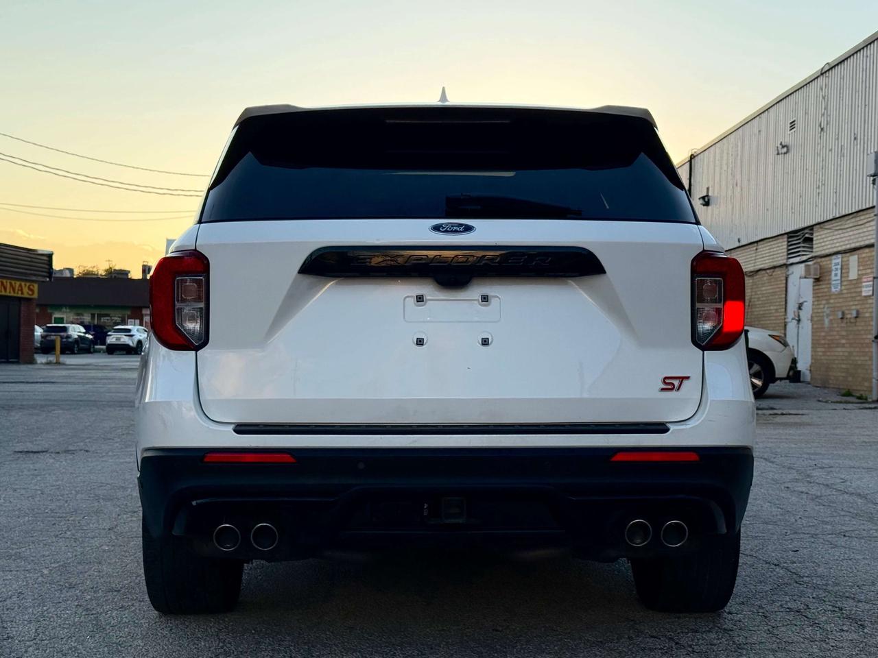 2022 Ford Explorer ST l 400HP l Ford Warranty l 6CYL l AWD l 3.0TT Photo