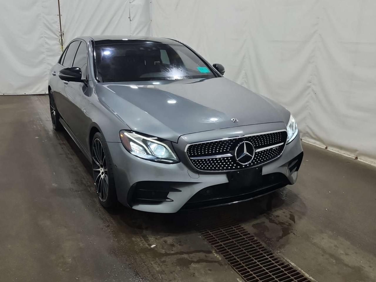 2017 Mercedes-Benz E-Class 4dr Sdn AMG E 43 4MATIC Photo5
