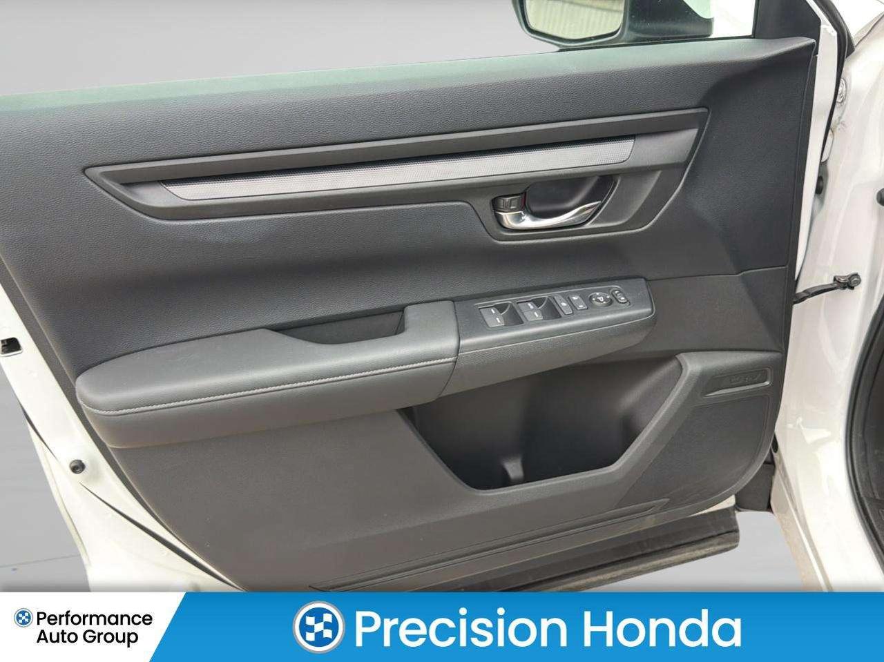 2024 Honda CR-V LX-B AWD  Heated Seats  Rear Camera CarPlay Photo