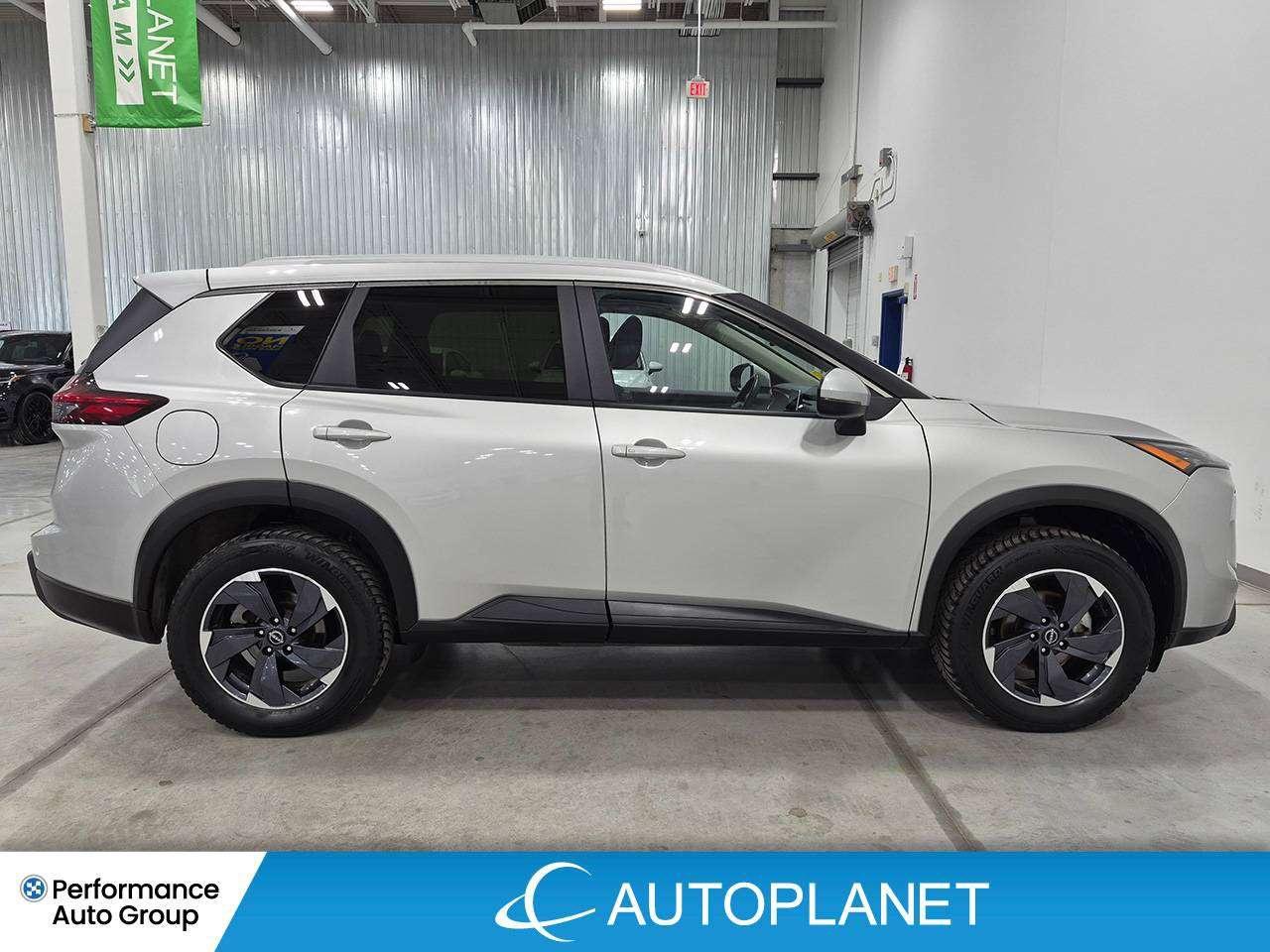 2025 Nissan Rogue SV AWD, Pano Roof, Back Up Cam, Heated Seats! Photo