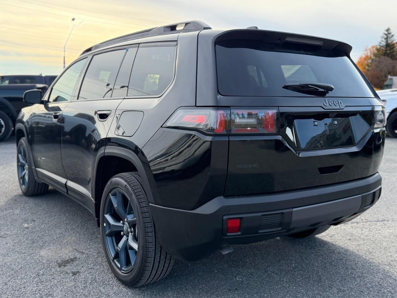 2026 Jeep Cherokee 85th Anniversary 4x4 Photo2