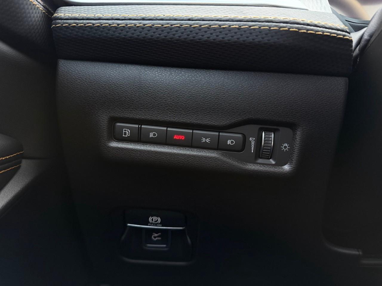 2026 Jeep Cherokee 85th Anniversary 4x4 Photo