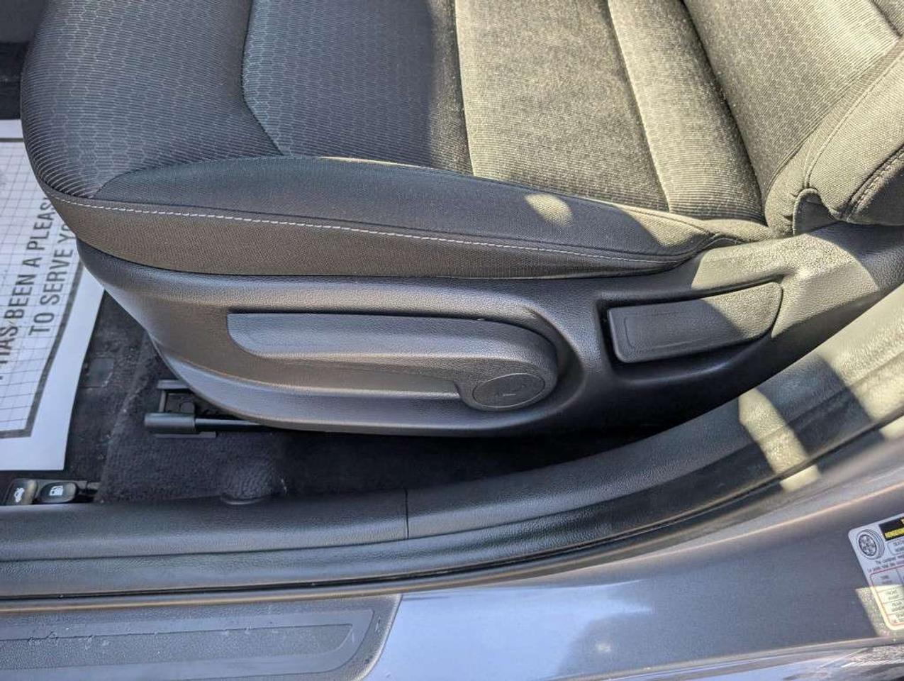 2017 Hyundai Elantra GLS SUNROOF CAMERA BLIND SPOT ANDROID&CARPLAY Photo
