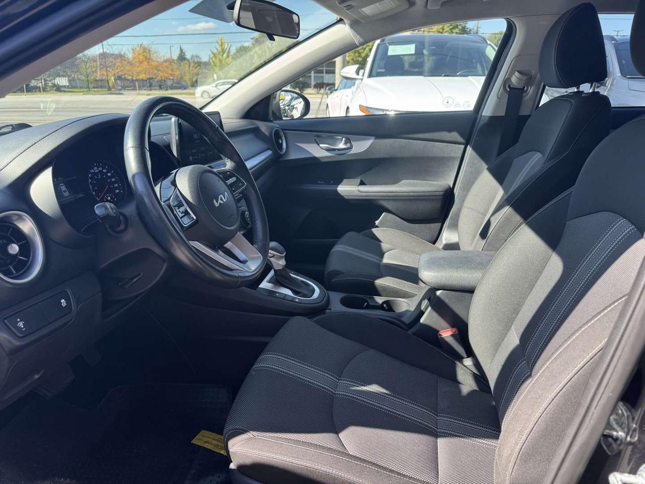 2022 Kia Forte LX   Htd Seats   Rev Cam   Carplay + Android Auto Photo