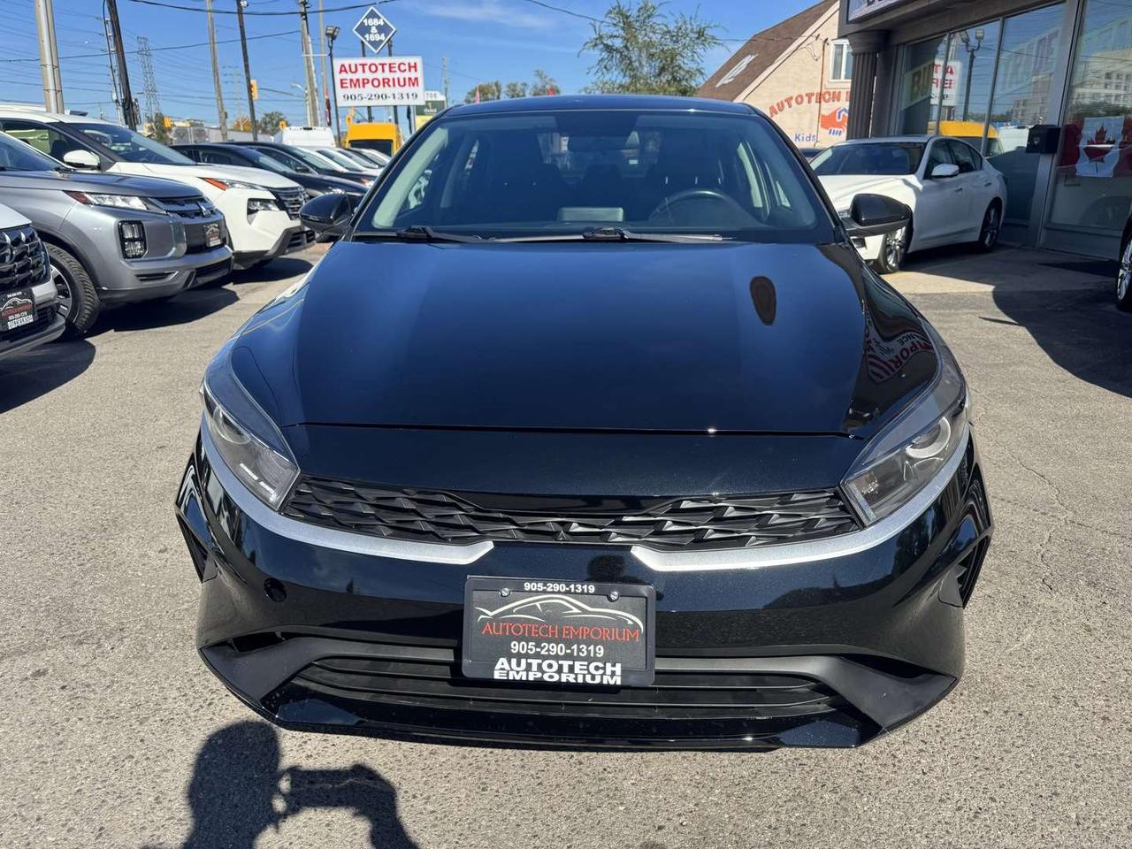 2022 Kia Forte LX   Htd Seats   Rev Cam   Carplay + Android Auto Photo