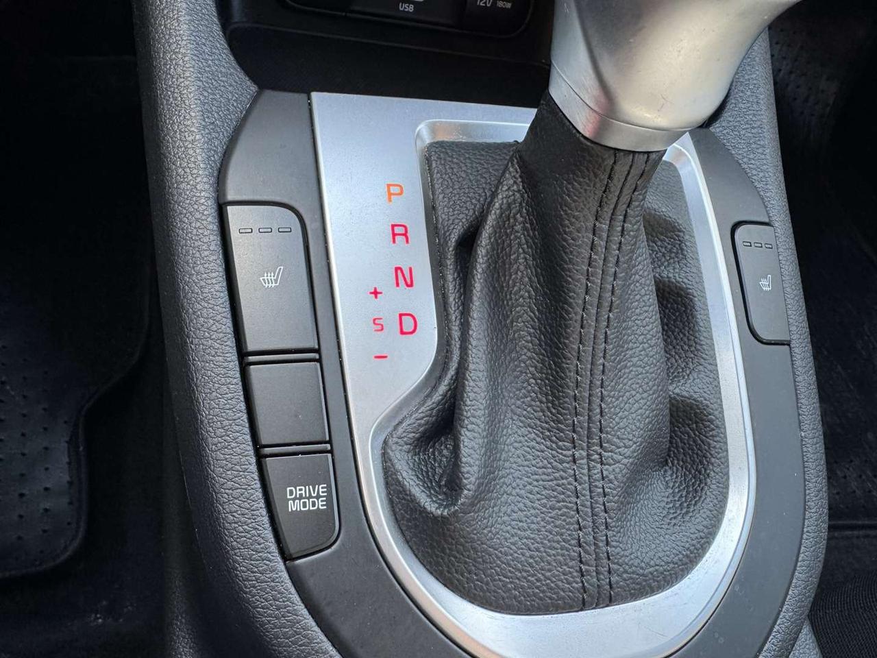 2022 Kia Forte LX   Htd Seats   Rev Cam   Carplay + Android Auto Photo