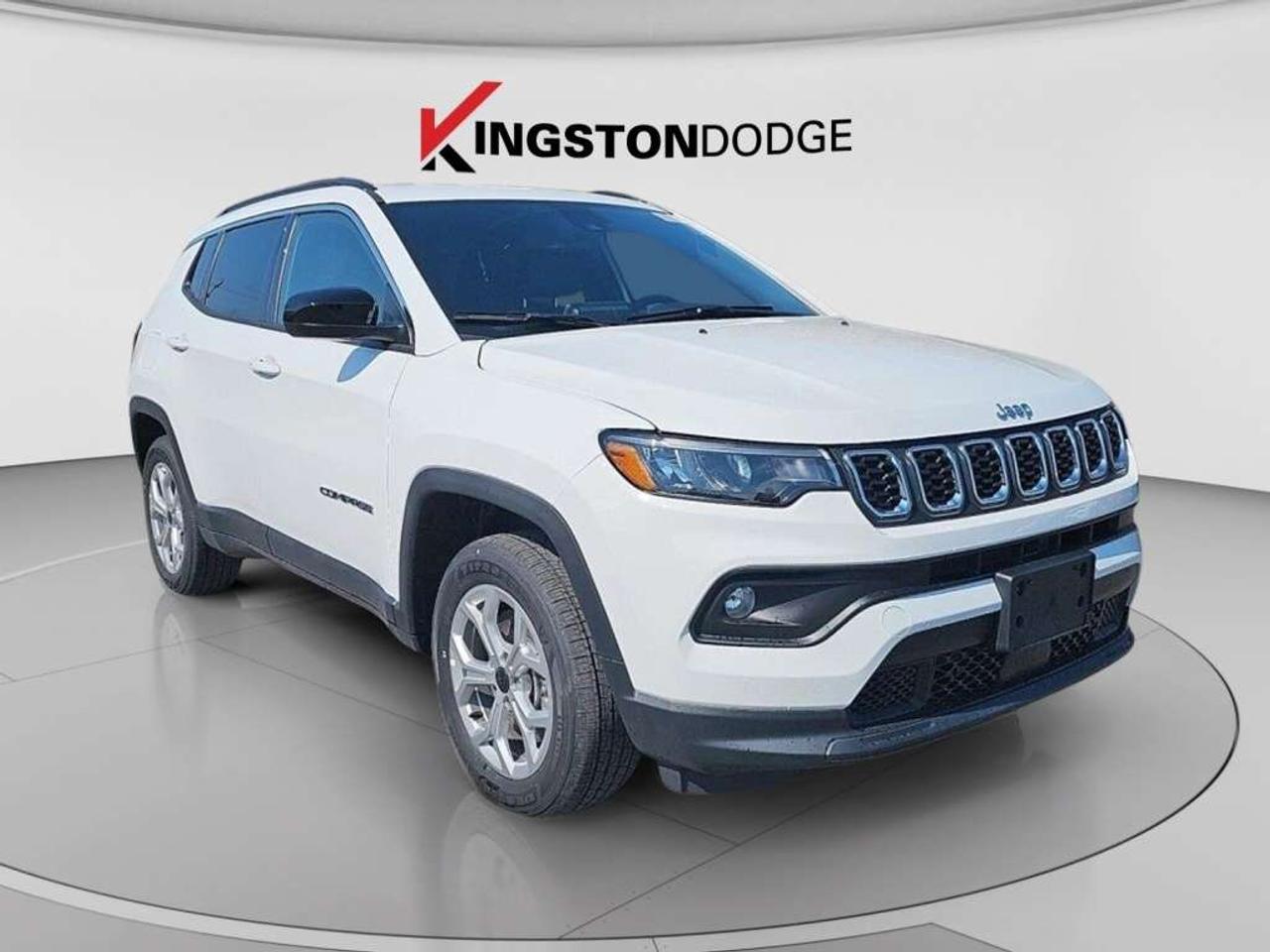 2025 Jeep Compass North 4WD   Service Loaner Photo