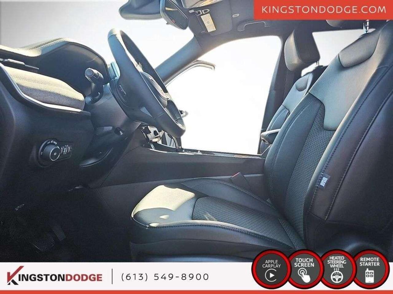 2025 Jeep Compass North 4WD   Service Loaner Photo