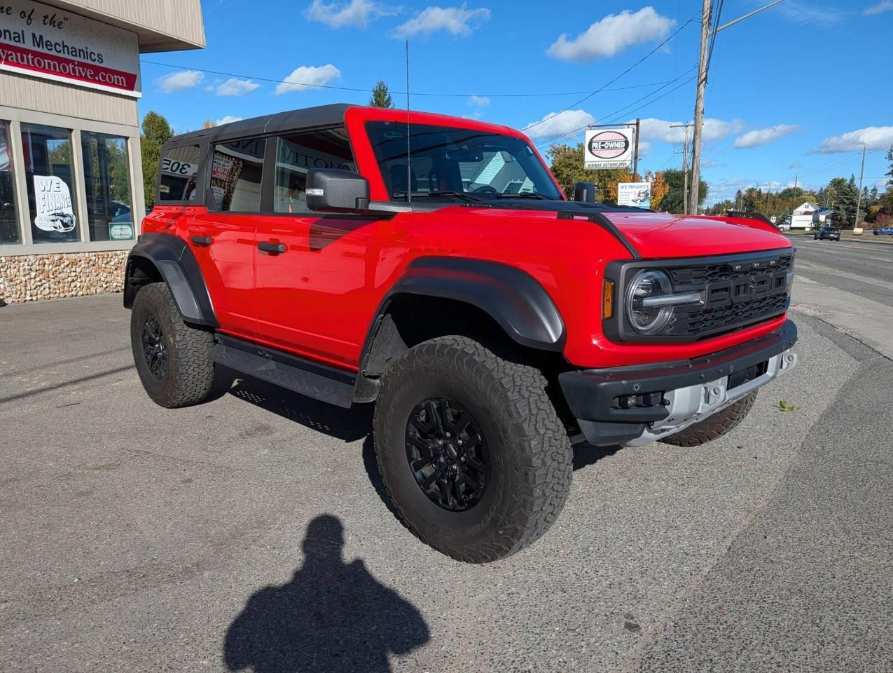 2023 Ford Bronco Raptor 4dr 4x4 Photo2
