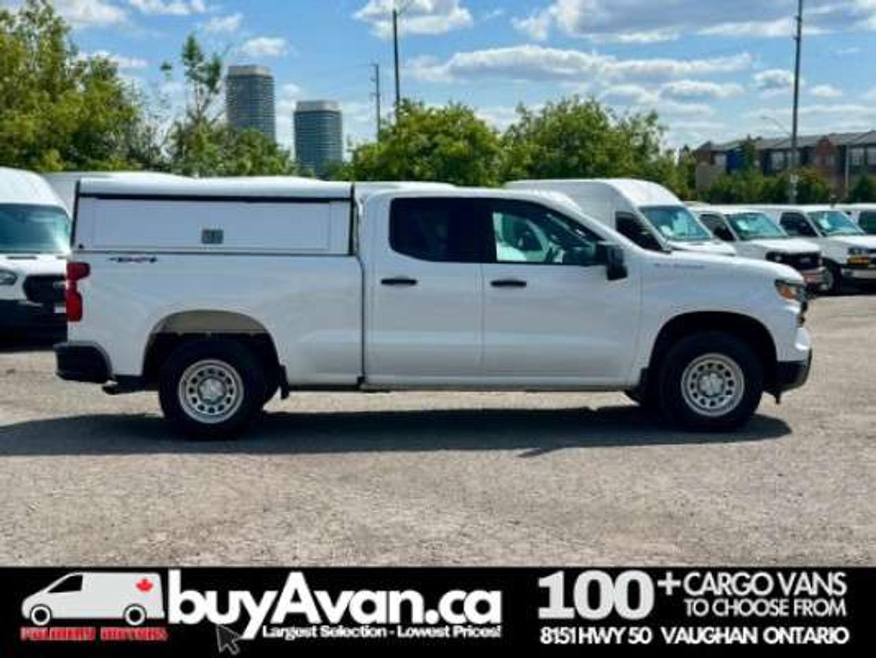 2023 Chevrolet Silverado 1500 Double Cab 4X4 Short Box + CAP *SAFETY COST INCLUDED* Photo