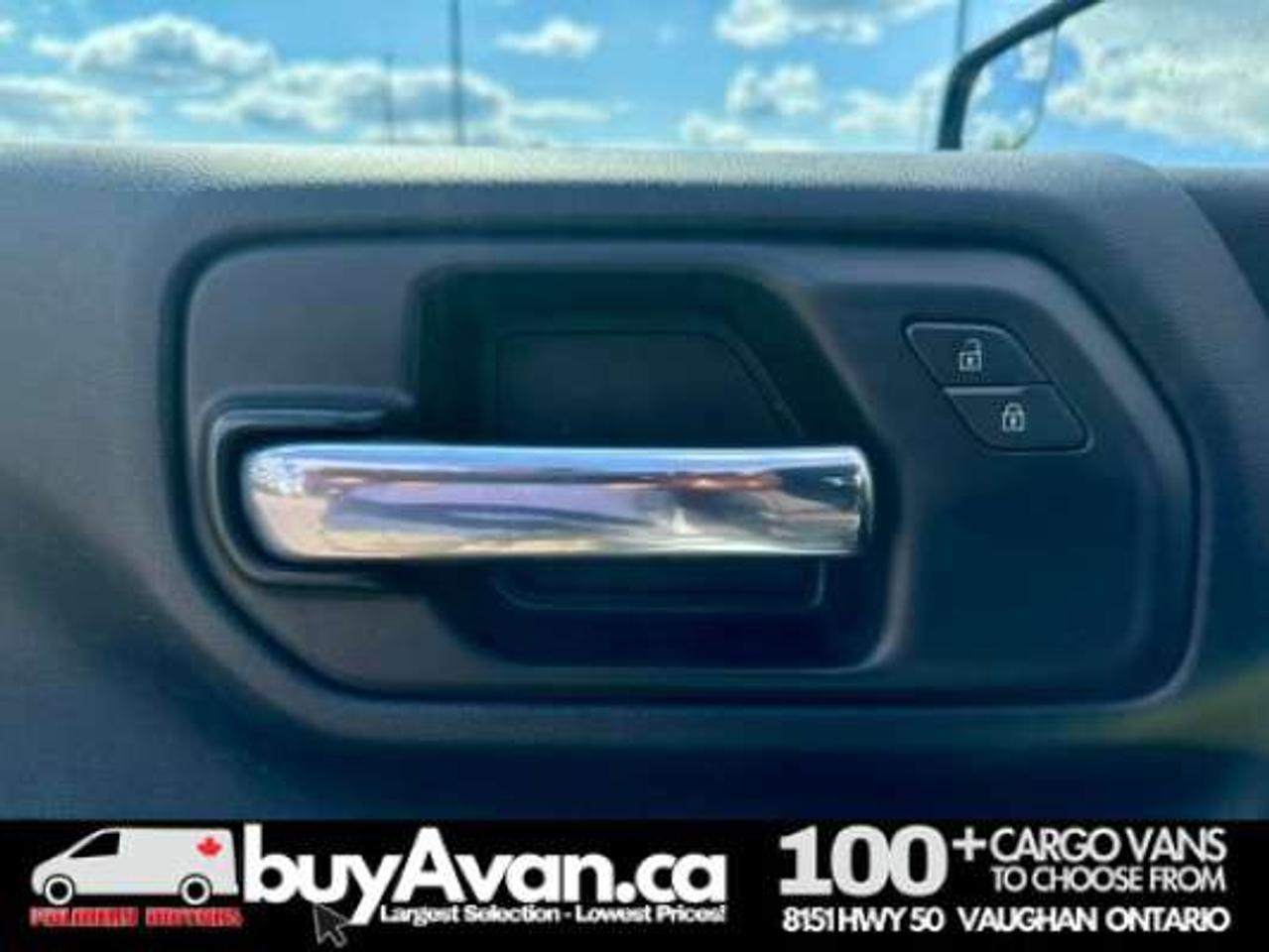 2023 Chevrolet Silverado 1500 Double Cab 4X4 Short Box + CAP *SAFETY COST INCLUDED* Photo