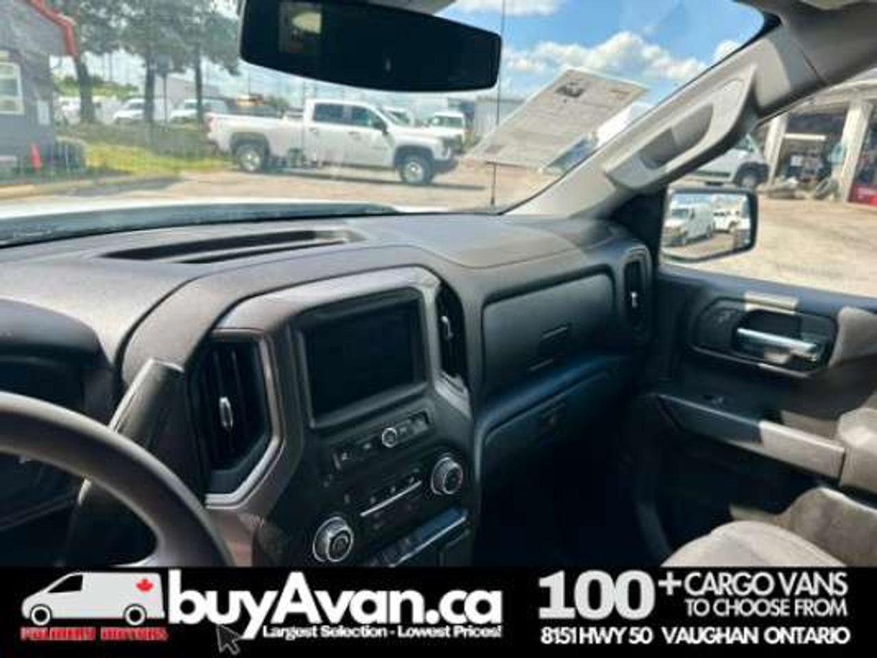 2023 Chevrolet Silverado 1500 Double Cab 4X4 Short Box + CAP *SAFETY COST INCLUDED* Photo
