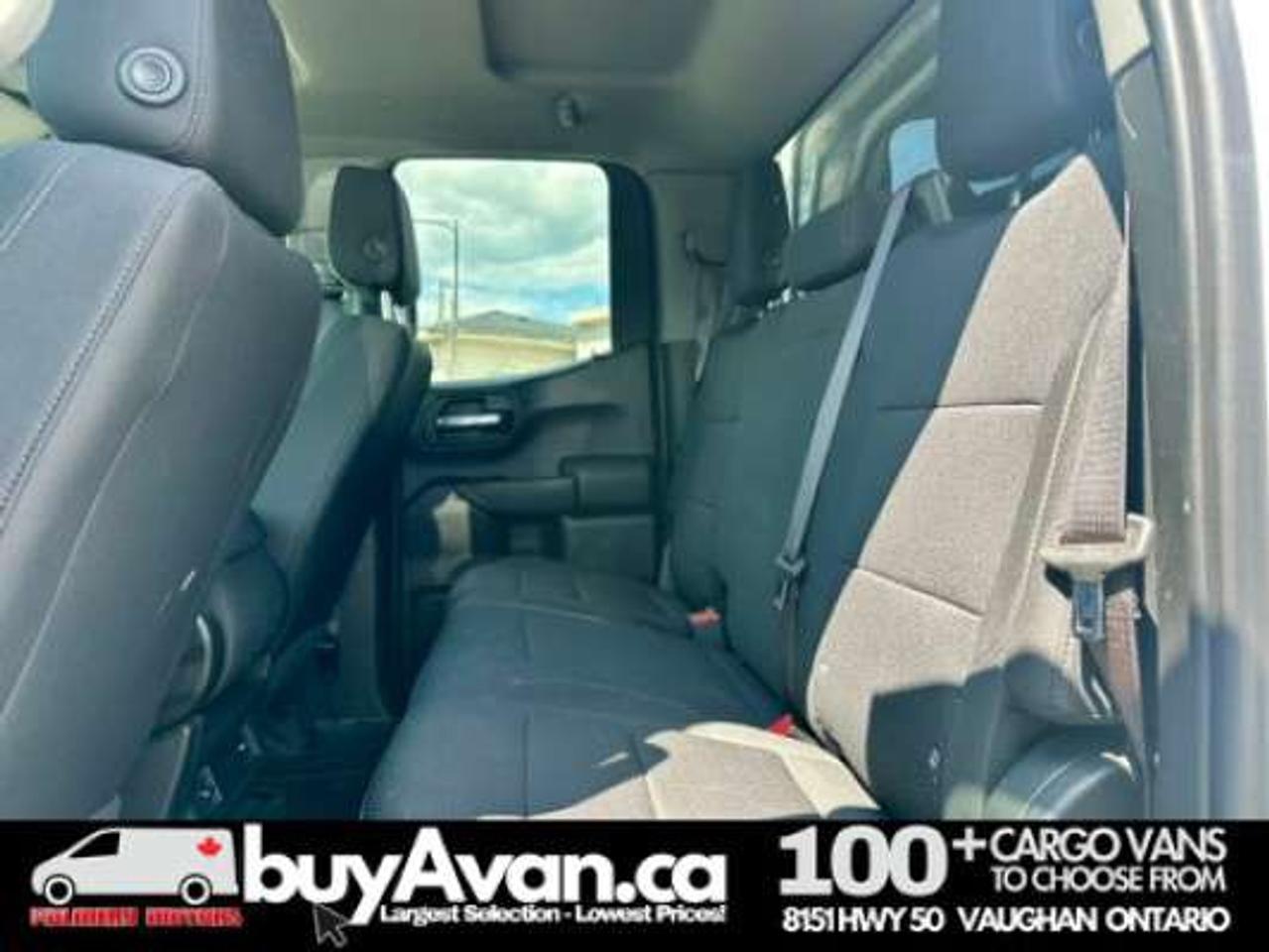 2023 Chevrolet Silverado 1500 Double Cab 4X4 Short Box + CAP *SAFETY COST INCLUDED* Photo
