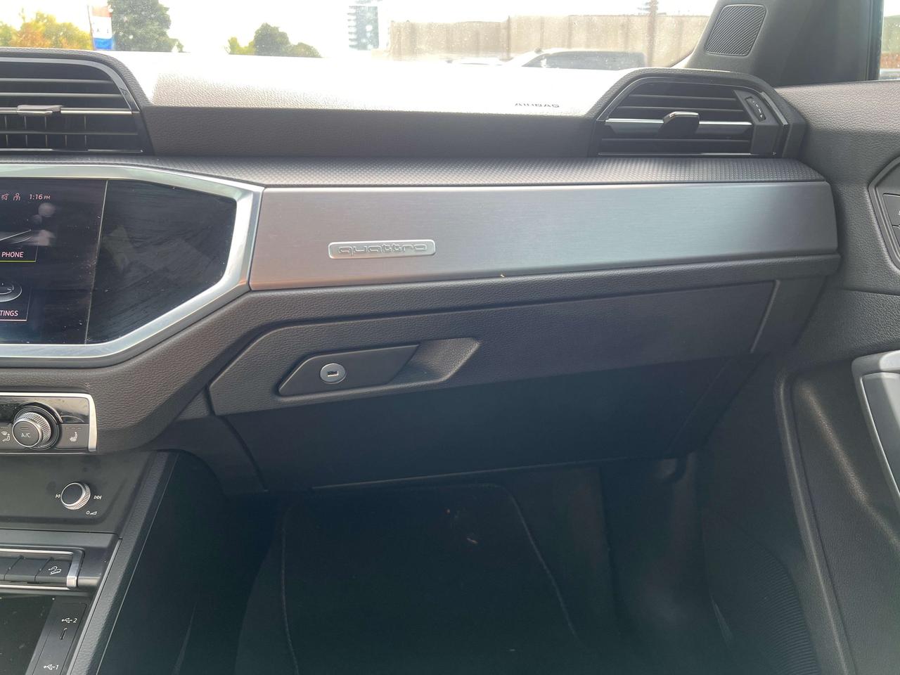 2022 Audi Q3 Progressiv Photo