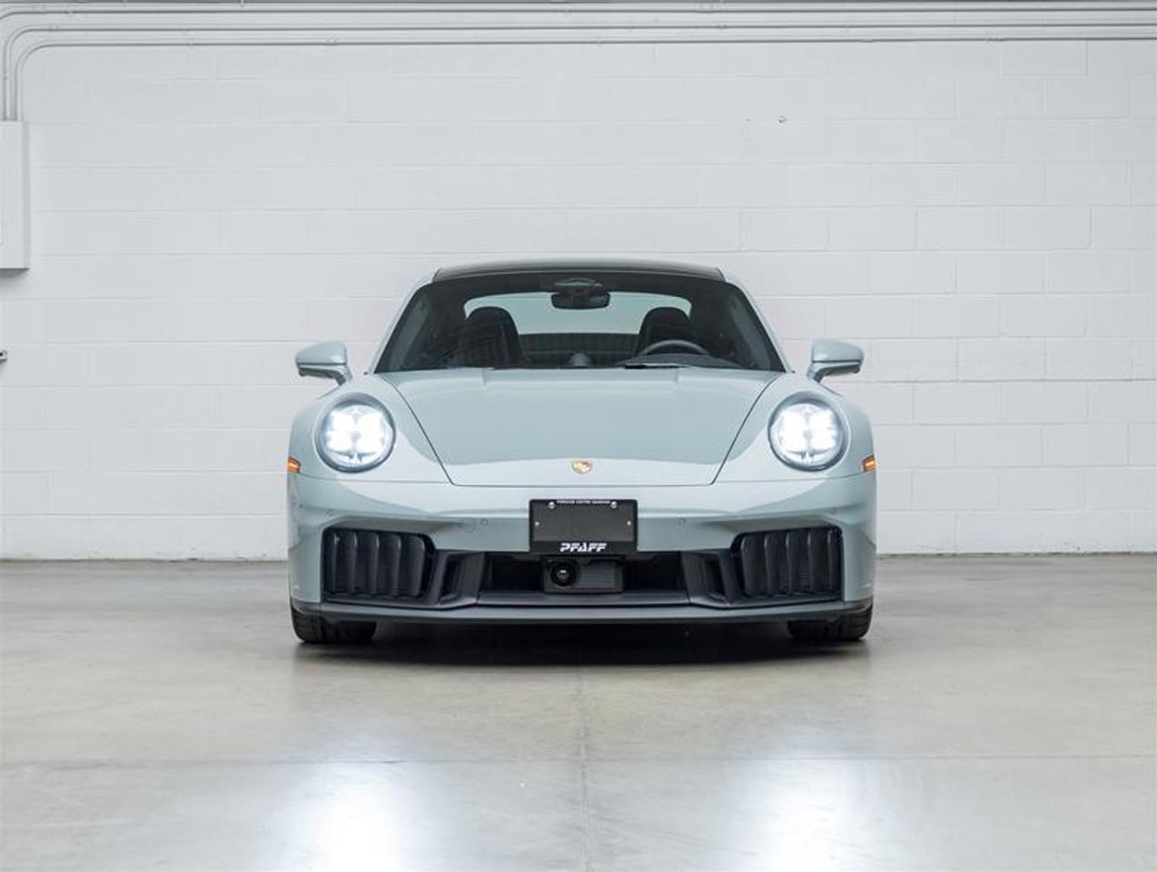 2026 Porsche 911  Photo5