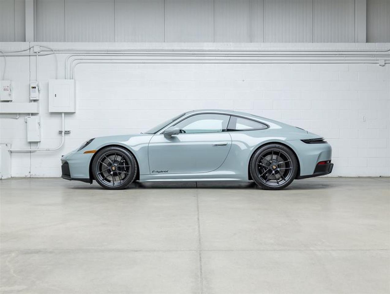2026 Porsche 911  Photo