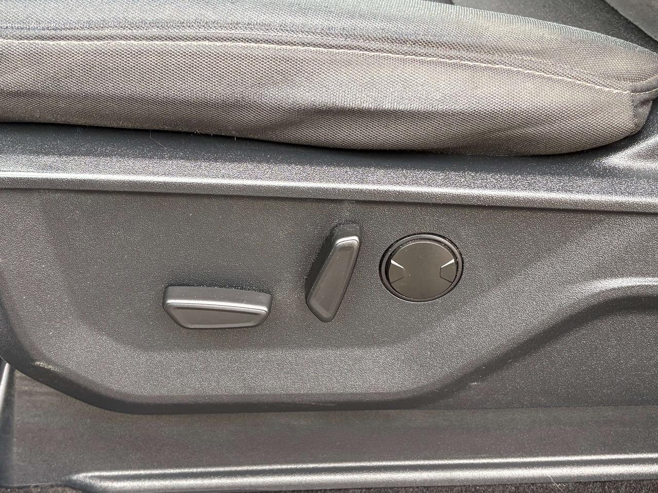 2022 Ford F-150 XLT Sport 4x4 SuperCrew   Nav.   Heated Seats Photo